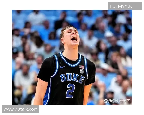 库珀·弗拉格：18岁独行侠新星创造NBA历史